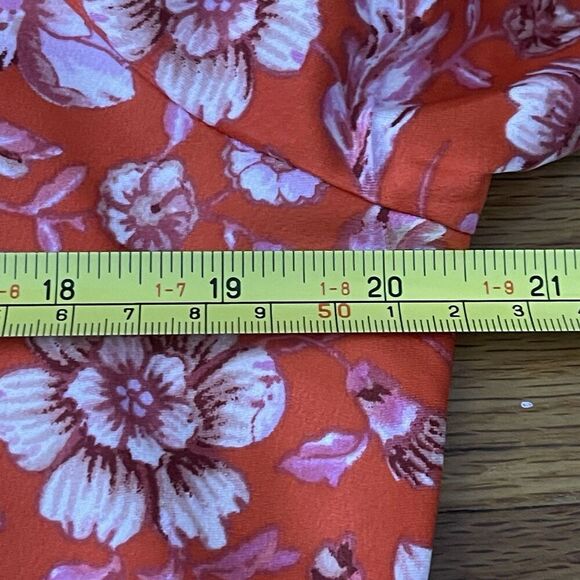 J.CREW Winter Garden Top in Poppy Fields Medium Red Pink NEW Floral Flower BM928 - Picture 10 of 11